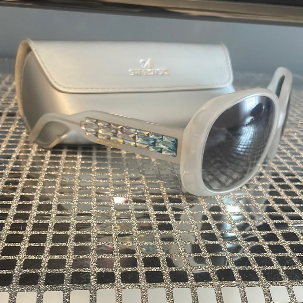 Swarovski grey/ silver  Sunglasses Elegant Accessories